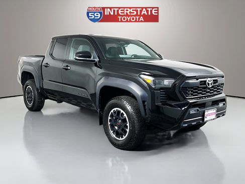 Certified 2024 Toyota Tacoma TRD Off-Road w/ TRD Off Road Upgrade Package AWD/4WD image 1