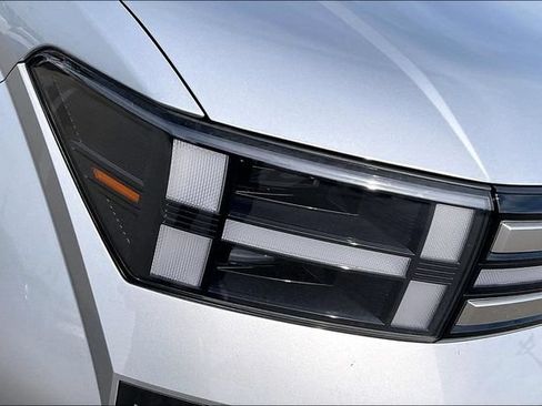 Certified 2026 Hyundai Santa Fe SEL FWD image 31