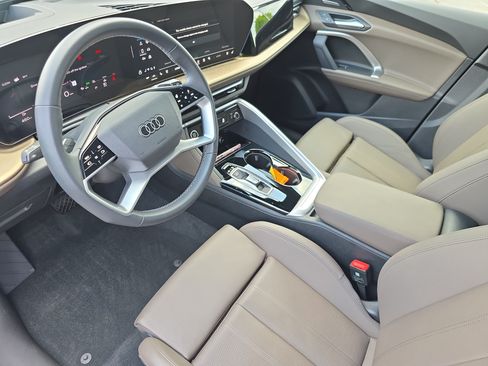 Certified 2025 Audi Q5 Premium w/ Premium Plus AWD/4WD image 16