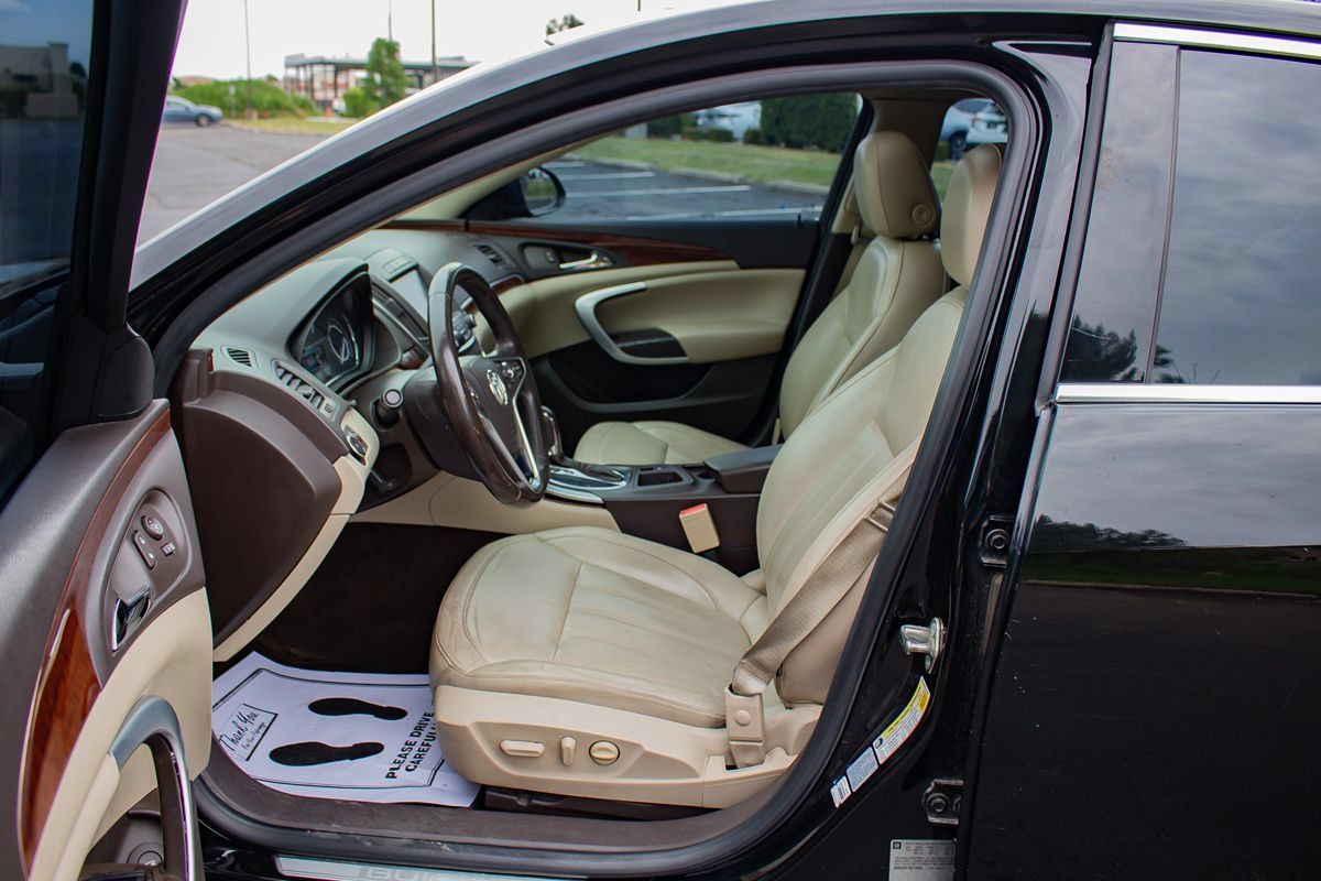 Used 2016 Buick Regal AWD image 13