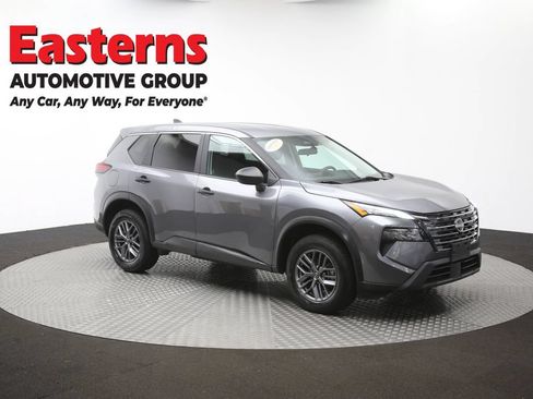 Used 2024 Nissan Rogue S AWD/4WD image 49