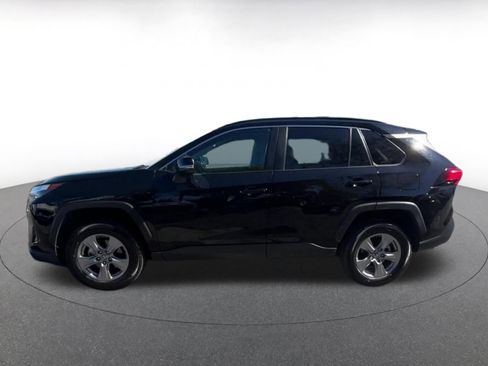 Used 2025 Toyota RAV4 XLE w/ Weather Package image 8