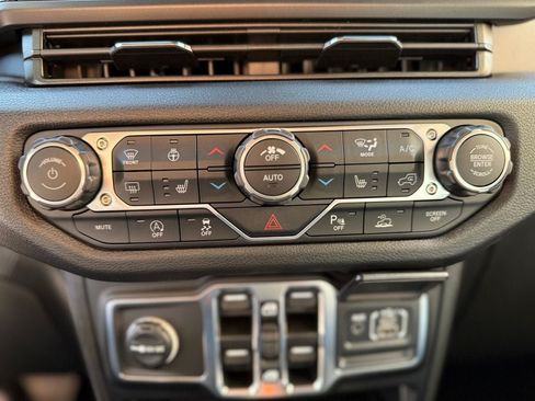 New 2026 Jeep Wrangler Sport S AWD/4WD image 24