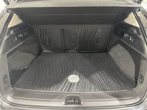 Used 2023 Buick Envision Essence w/ Sport Touring Package AWD/4WD image 15