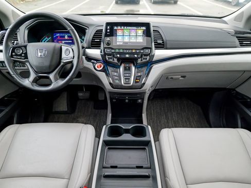 Used 2023 Honda Odyssey Touring image 40