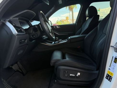 Used 2020 BMW X5 xDrive40i w/ Convenience Package image 42