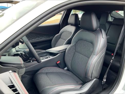 New 2025 Dodge Charger R/T w/ Quick Order Package 25M R/T image 9