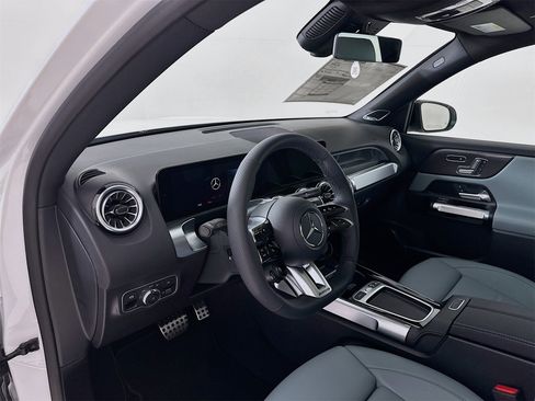 New 2026 Mercedes-Benz GLB 35 AMG 4MATIC image 10