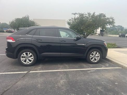 Used 2021 Volkswagen Atlas Cross Sport S FWD image 11
