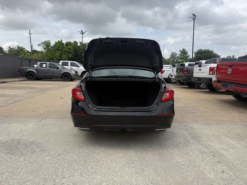 Used 2021 Honda Accord LX image 36