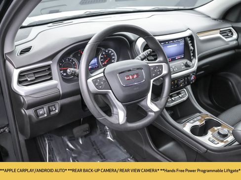 Certified 2023 GMC Acadia SLE w/ Driver Convenience Package image 5