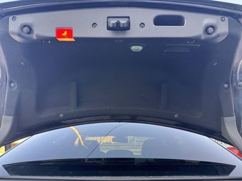 Used 2009 Mercedes-Benz C 300 Sedan image 23