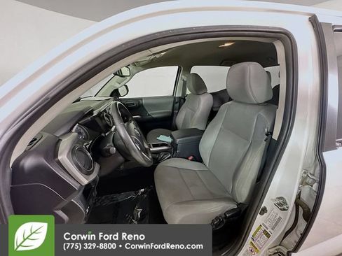 Used 2017 Toyota Tacoma SR5 w/ Tow Package AWD/4WD image 22
