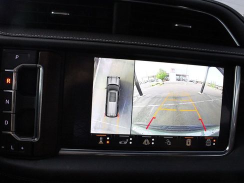 Used 2023 GMC Yukon Denali Ultimate w/ LPO, Floor Liner Package AWD/4WD image 38