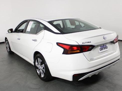 Certified 2024 Nissan Altima 2.5 S image 4