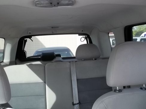 Used 2008 Ford Escape 4WD Hybrid image 9