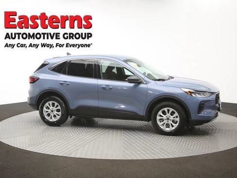 Used 2023 Ford Escape Active w/ Tech Pack #1 AWD/4WD image 46