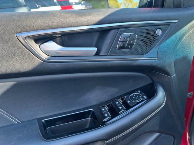 Used 2019 Ford Edge ST w/ Equipment Group 401A AWD/4WD image 26