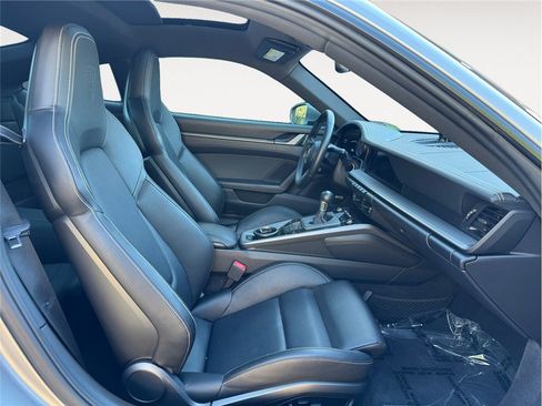 Used 2020 Porsche 911 Carrera S RWD image 15