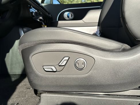 New 2026 Hyundai Ioniq 9 SEL image 14