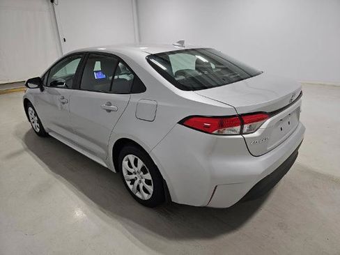Used 2024 Toyota Corolla LE FWD image 6