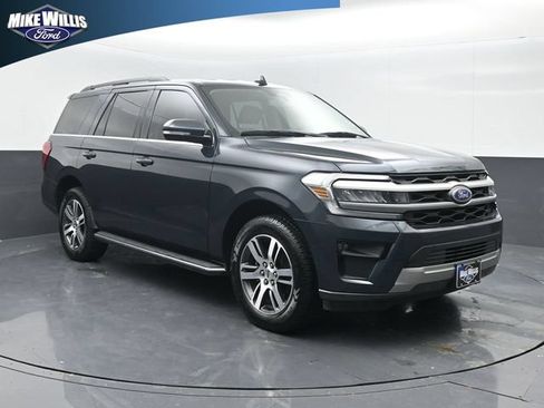 Certified 2023 Ford Expedition XLT RWD image 1