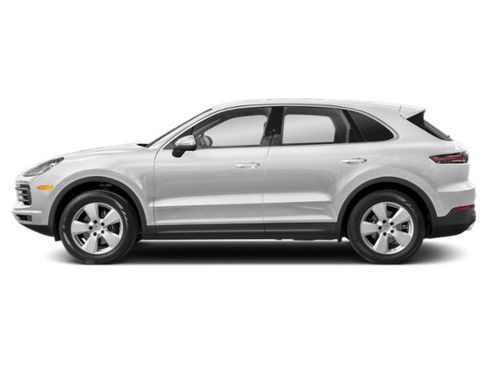 Used 2023 Porsche Cayenne GTS AWD/4WD image 3