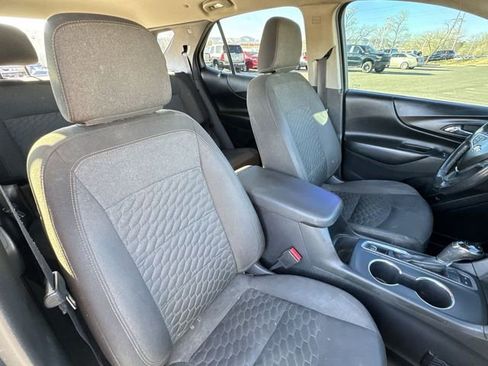 Used 2019 Chevrolet Equinox LT image 23