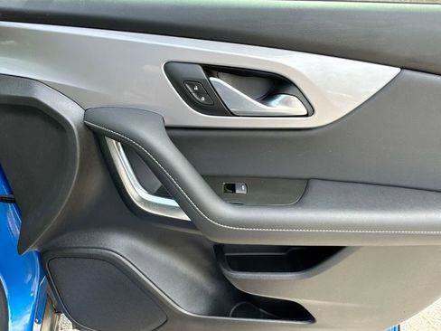 Used 2024 Chevrolet Blazer LT w/ Driver Confidence Package image 32