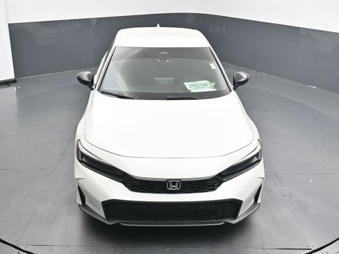 Used 2025 Honda Civic Sport image 11