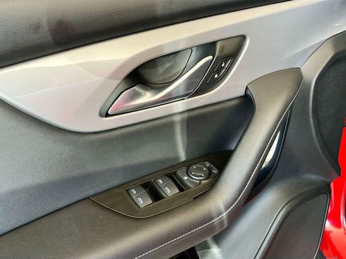 Used 2022 Chevrolet Blazer LT image 18