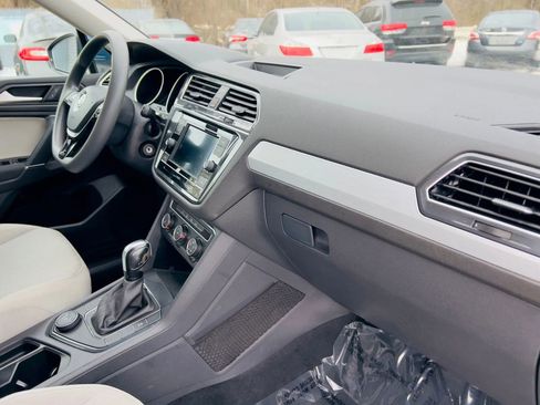 Used 2020 Volkswagen Tiguan S w/ 3rd Row Seat Package image 12