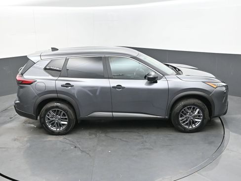 Certified 2025 Nissan Rogue S image 33