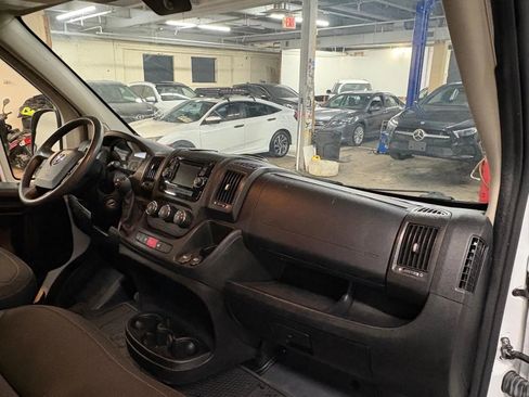 Used 2017 RAM ProMaster 1500 w/ Interior Convenience Group image 17