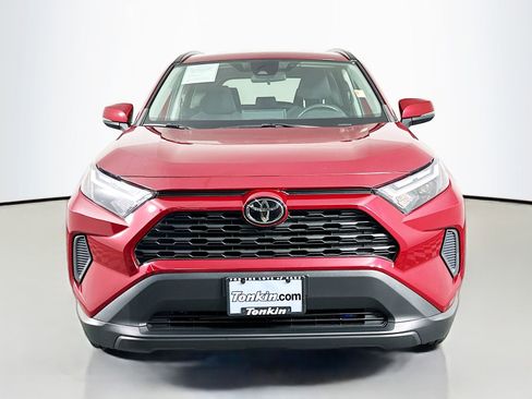 Used 2023 Toyota RAV4 XLE FWD image 2