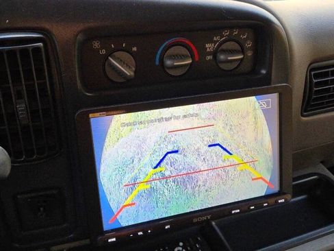 Used 2000 Chevrolet Express 3500 G3500 3dr Cargo Van w/ Convenience Pkg image 15