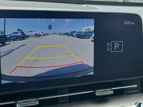 Used 2025 Hyundai Kona SEL FWD image 27