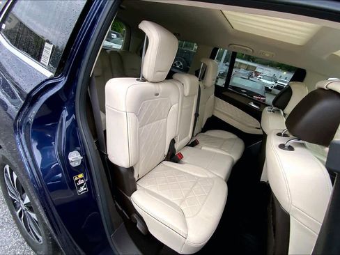 Used 2019 Mercedes-Benz GLS 450 4MATIC image 19