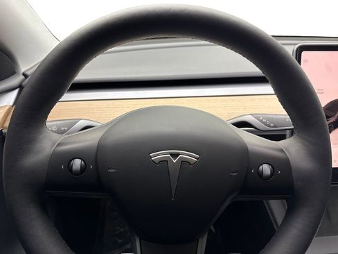 Used 2024 Tesla Model Y Performance AWD/4WD image 53