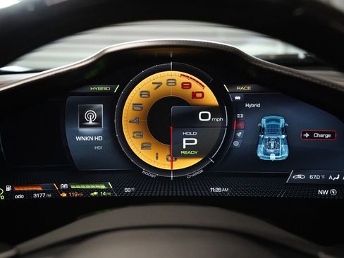 Used 2023 Ferrari 296 GTS RWD image 22