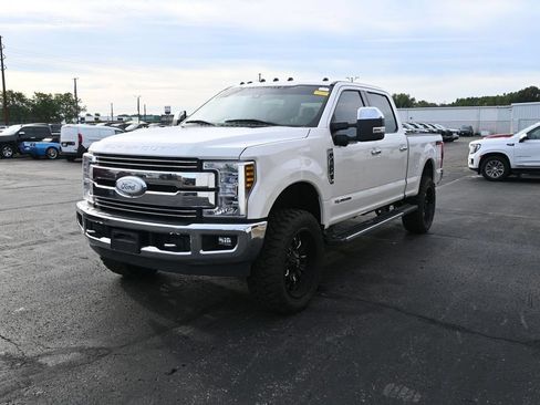 Used 2018 Ford F350 Lariat w/ Lariat Ultimate Package AWD/4WD image 8