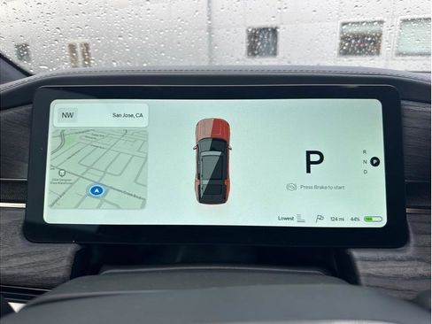 Used 2022 Rivian R1S Launch Edition image 10