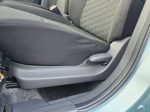 Used 2009 Suzuki SX4 AWD Hatchback image 28