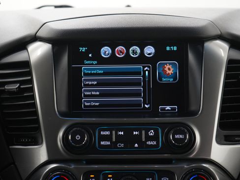 Used 2019 Chevrolet Tahoe LS AWD/4WD image 16