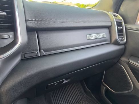 Used 2023 RAM 1500 Laramie AWD/4WD image 17