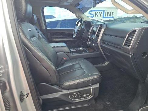 Used 2019 Ford Expedition Platinum RWD image 7