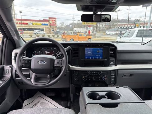 Used 2023 Ford F350 XLT image 13