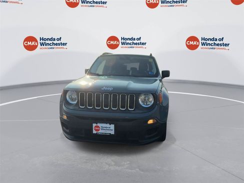 Used 2016 Jeep Renegade Sport w/ Power & Air Group AWD/4WD image 3