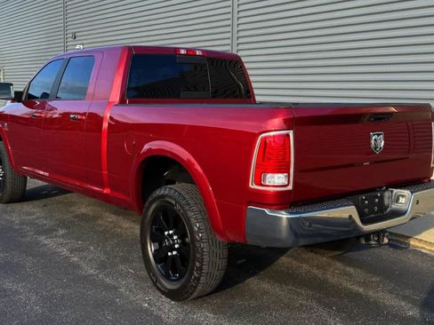 Used 2013 RAM 2500 Laramie w/ Convenience Group AWD/4WD image 3