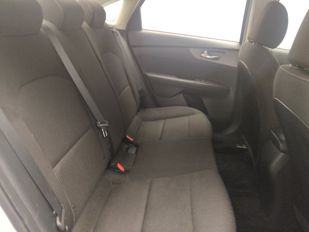 Used 2019 Kia Forte LXS FWD image 19